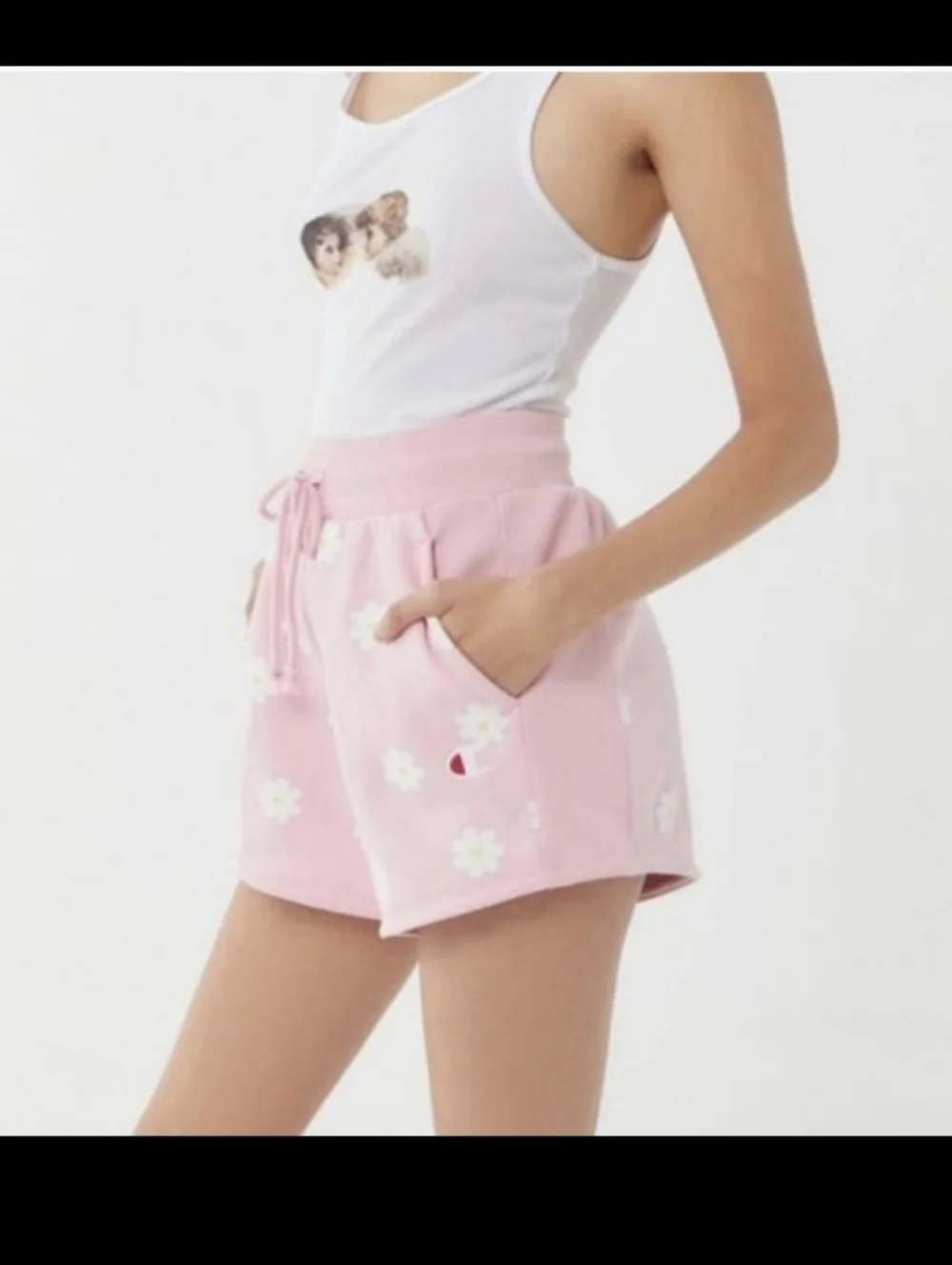 Champion Pink Daisy Shorts - Picture 2 of 5